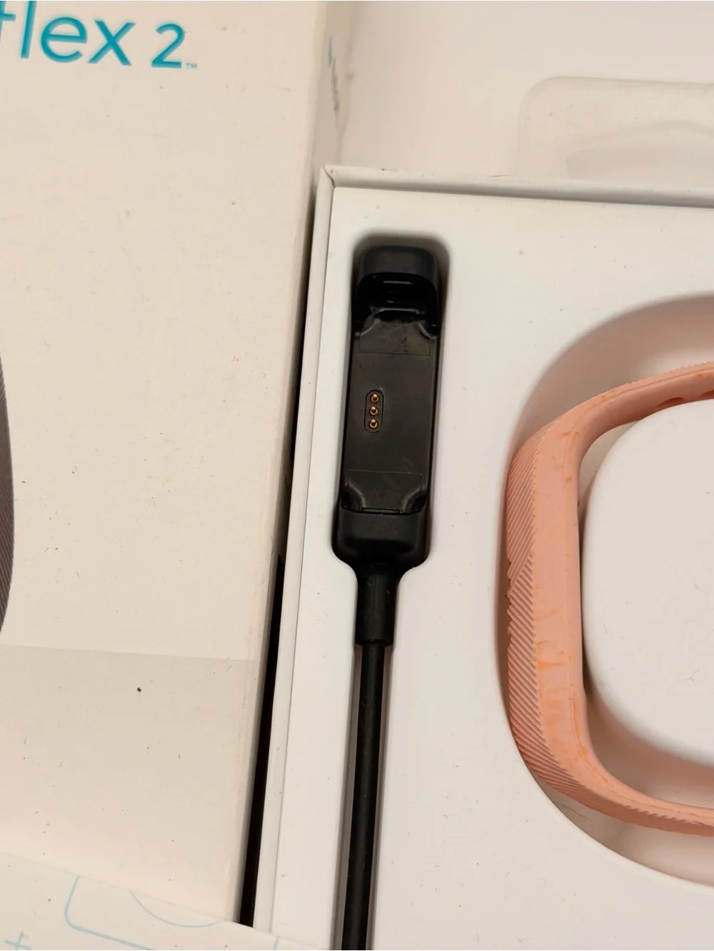 Fitbit flex 2, full set, tested, pink and black band, Charger included, manuals